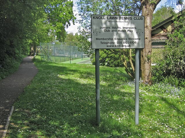 Knoll Orpington Lawn Tennis